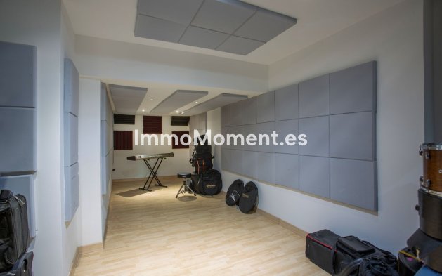 Bestaande woning - Vrijstaande villa - Benalmadena - Benalmadena Centro