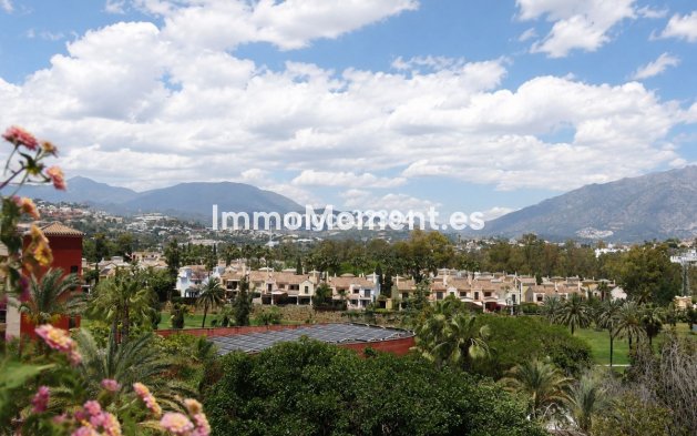 Resale - Apartment - Marbella - San Pedro de Alcántara