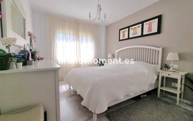 Resale - Apartment - Marbella - Reserva de Marbella