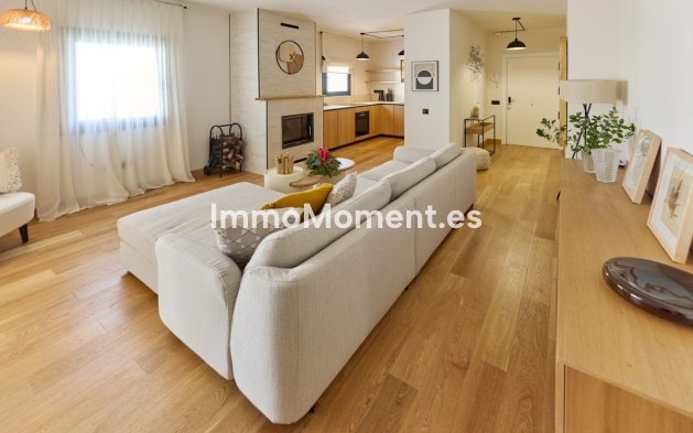 Resale - Apartment - Marbella - Puerto Banús