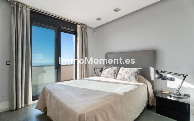 Resale - Detached villa - Marbella - Altos de los Monteros
