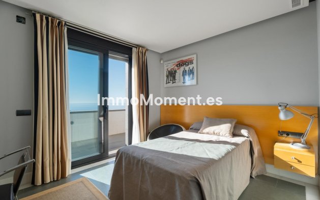 Resale - Detached villa - Marbella - Altos de los Monteros