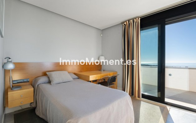 Resale - Detached villa - Marbella - Altos de los Monteros