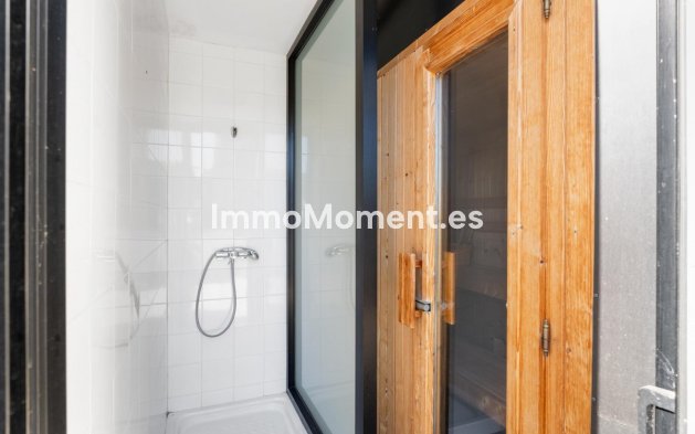 Resale - Detached villa - Marbella - Altos de los Monteros