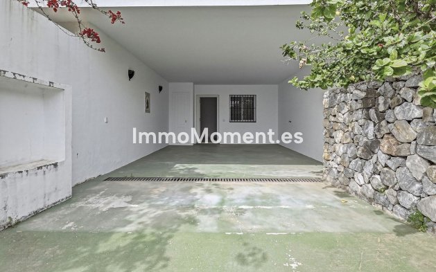 Resale - Townhouse - Marbella - Nueva Andalucía