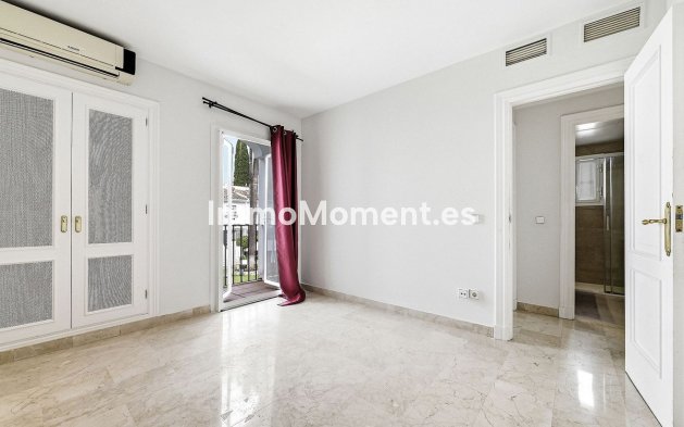 Resale - Townhouse - Marbella - Nueva Andalucía