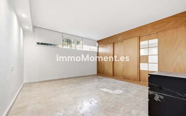 Resale - Townhouse - Marbella - Nueva Andalucía