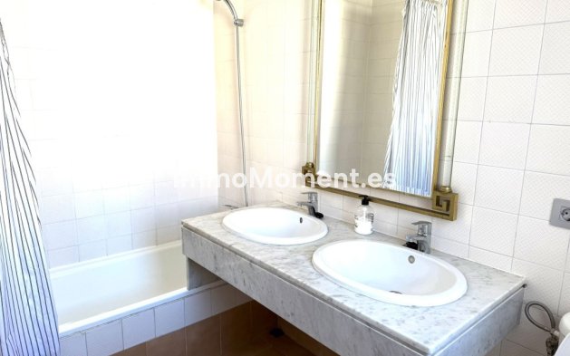 Bestaande woning - Rijtjeshuis - Estepona  - Estepona Centro