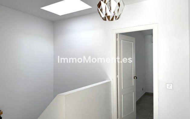 Bestaande woning - Rijtjeshuis - Estepona  - Estepona Centro