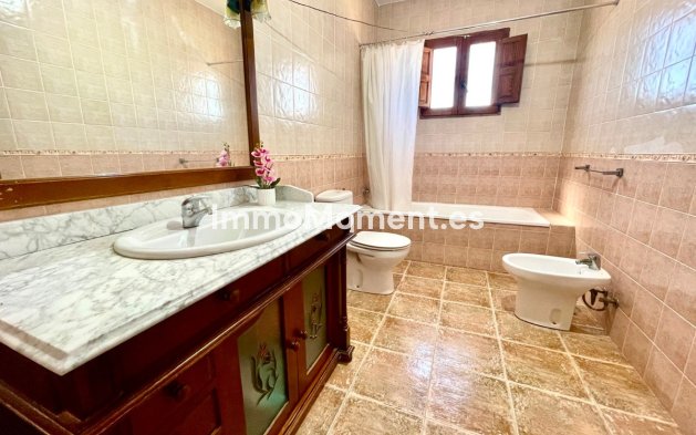 Bestaande woning - Vrijstaande villa - Catral - Catral Centro