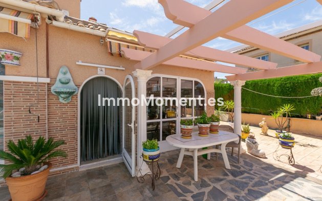 Wiederverkauf - Freistehende Villa - Orihuela - Orihuela Costa
