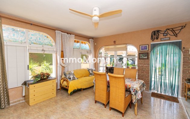 Wiederverkauf - Freistehende Villa - Orihuela - Orihuela Costa