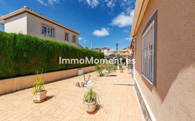 Wiederverkauf - Freistehende Villa - Orihuela - Orihuela Costa