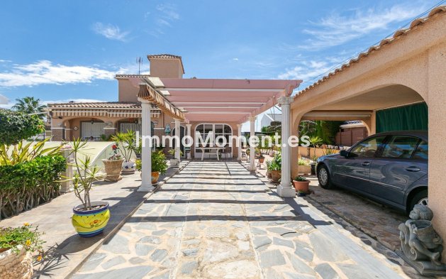 Wiederverkauf - Freistehende Villa - Orihuela - Orihuela Costa