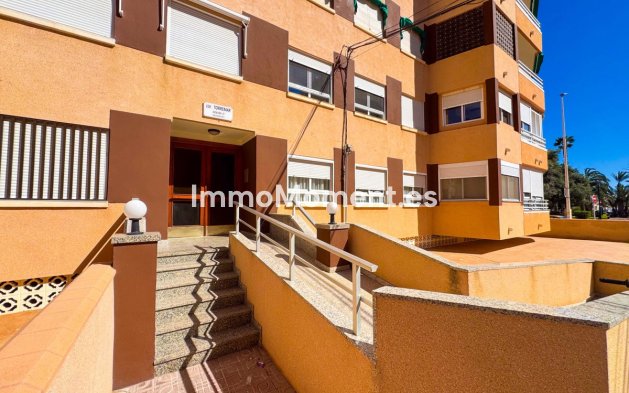 Wiederverkauf - Wohnung - Torrevieja - La Mata