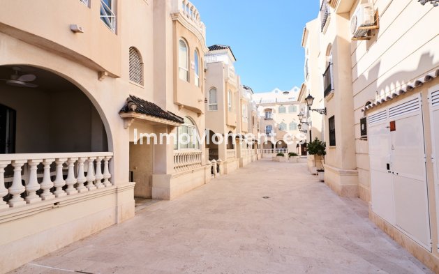 Wiederverkauf - Wohnung - Torrevieja - Playa de los Locos
