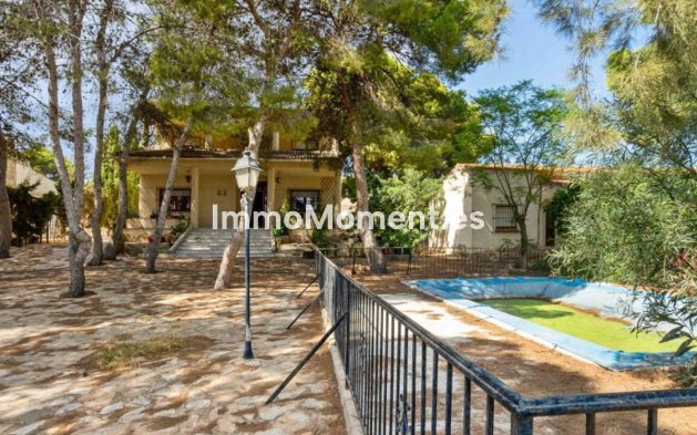 Resale - Detached villa - Orihuela - Los Balcones
