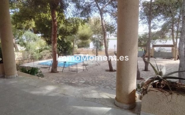 Resale - Detached villa - Orihuela - Los Balcones
