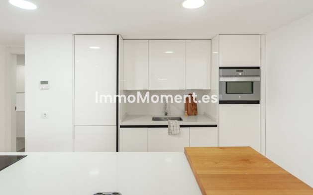Revente - Appartement - Marbella - Nueva Andalucía