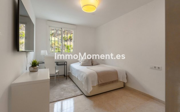 Revente - Appartement - Marbella - Nueva Andalucía