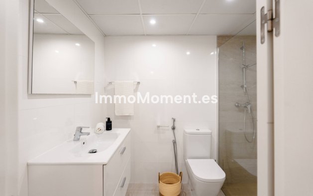 Revente - Appartement - Marbella - Nueva Andalucía