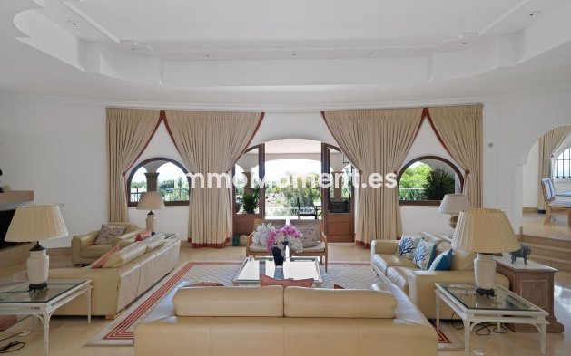 Bestaande woning - Vrijstaande villa - Marbella - Hacienda Las Chapas