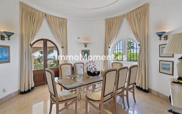 Bestaande woning - Vrijstaande villa - Marbella - Hacienda Las Chapas