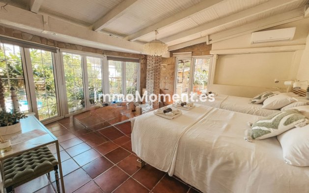 Reventa - Villa independiente - Marbella - Nueva Andalucía