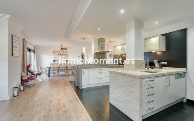 Bestaande woning - Appartement - Estepona  - Estepona Centro