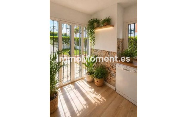 Bestaande woning - Appartement - Estepona  - Benamara