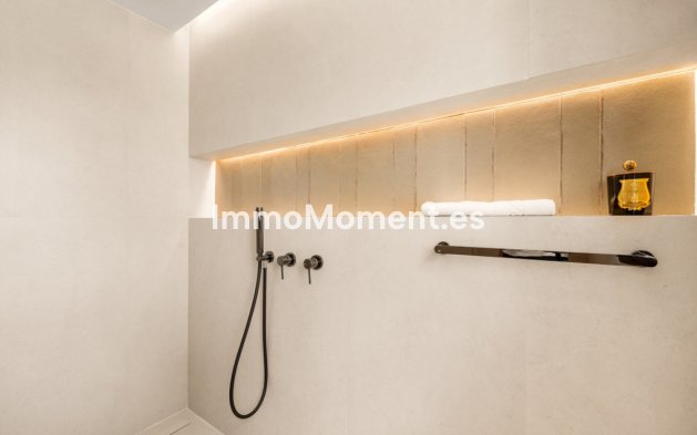 Reventa - Villa independiente - Marbella - The Golden Mile