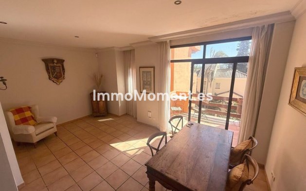 Wiederverkauf - Wohnung - Estepona  - Estepona Centro