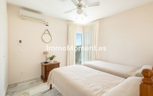 Reventa - Villa independiente - Estepona  - Estepona Centro