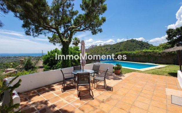 Reventa - Villa independiente - Estepona  - Estepona Centro