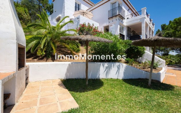 Reventa - Villa independiente - Estepona  - Estepona Centro