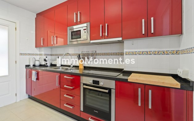 Revente - Appartement - Estepona  - Estepona Centro