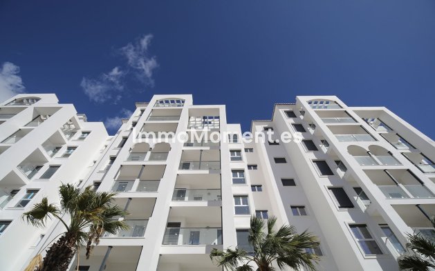 Wiederverkauf - Wohnung - Estepona  - Estepona Centro