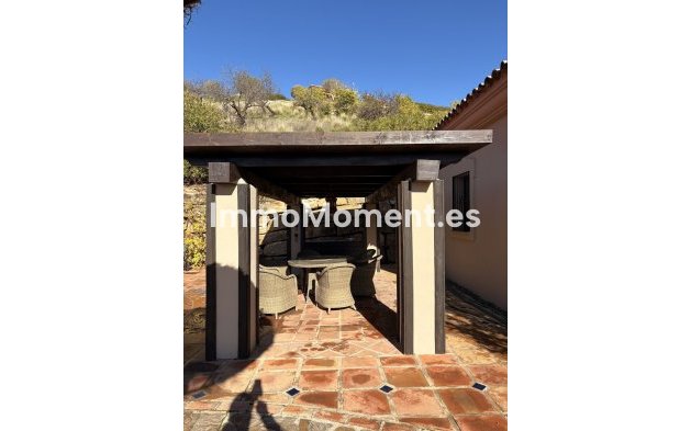 Reventa - Villa independiente - Interior  - Monda