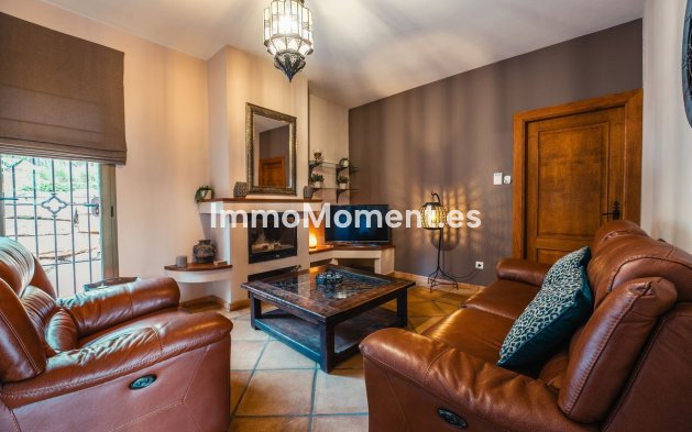 Reventa - Villa independiente - Interior  - Monda
