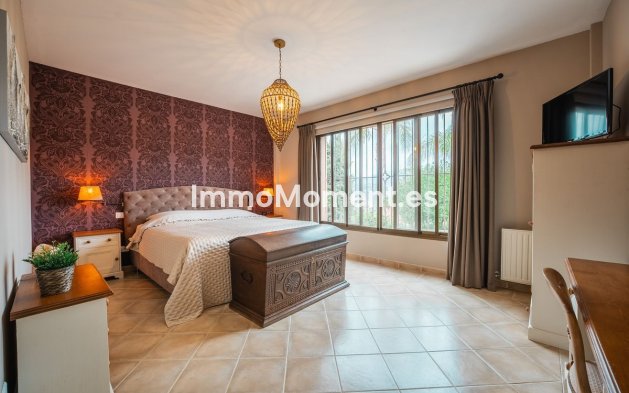 Reventa - Villa independiente - Interior  - Monda
