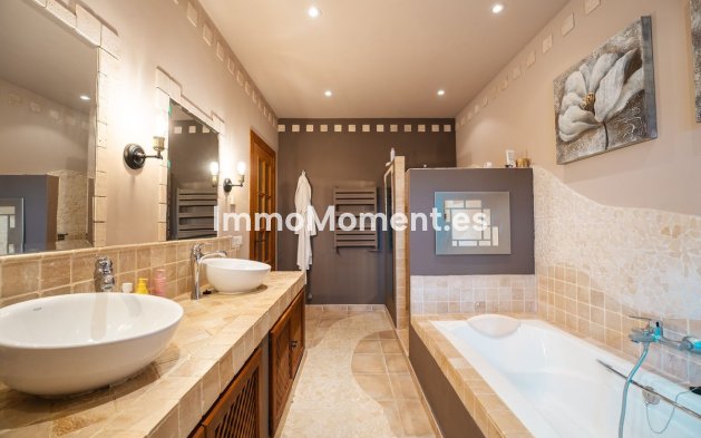 Reventa - Villa independiente - Interior  - Monda