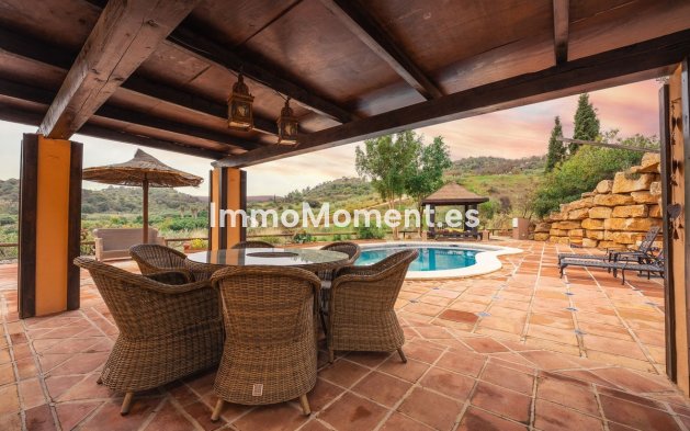 Reventa - Villa independiente - Interior  - Monda