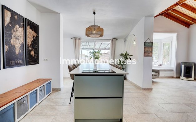 Reventa - Villa independiente - Mijas - Calahonda
