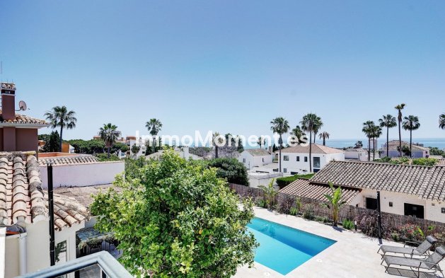 Reventa - Villa independiente - Mijas - Calahonda