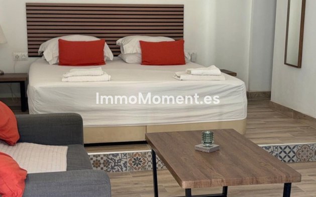 Reventa - Villa independiente - Mijas - Calahonda