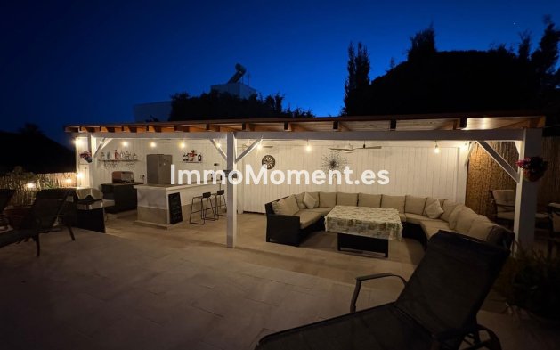 Reventa - Villa independiente - Mijas - Calahonda