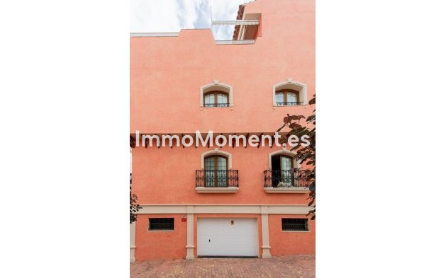 Bestaande woning - Rijtjeshuis - Estepona  - Estepona Centro