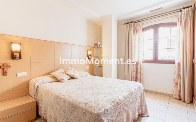 Bestaande woning - Rijtjeshuis - Estepona  - Estepona Centro