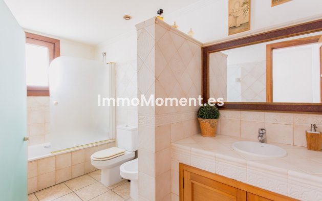 Bestaande woning - Rijtjeshuis - Estepona  - Estepona Centro