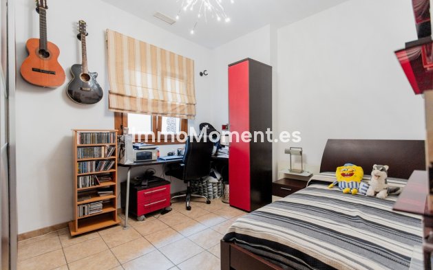 Bestaande woning - Rijtjeshuis - Estepona  - Estepona Centro